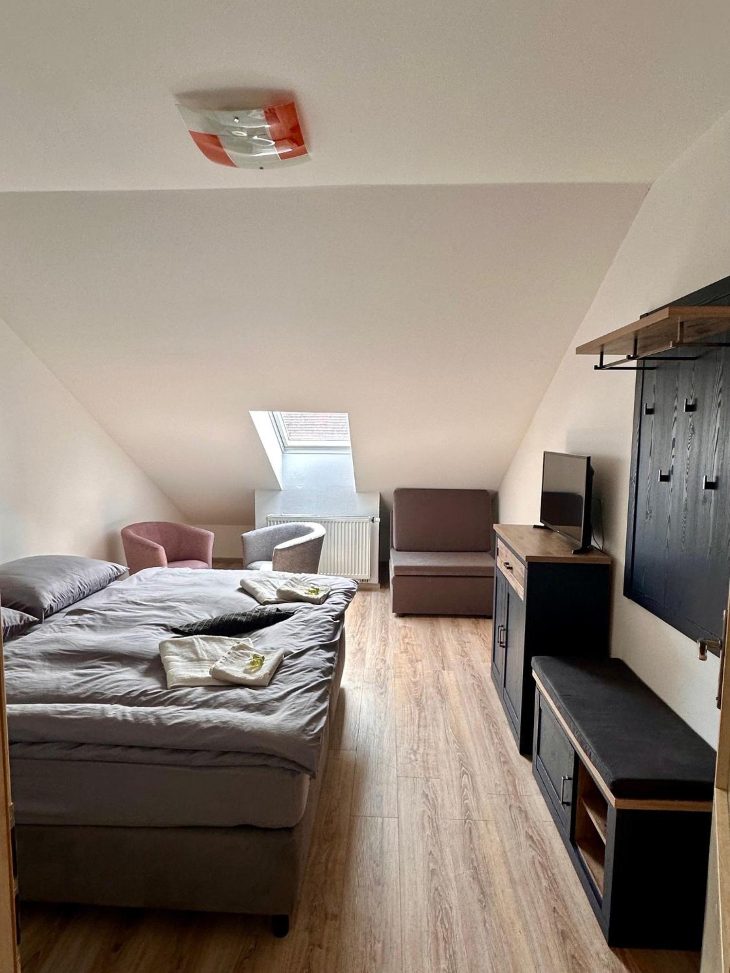 Penzion Piller Chvalin Экстерьер фото